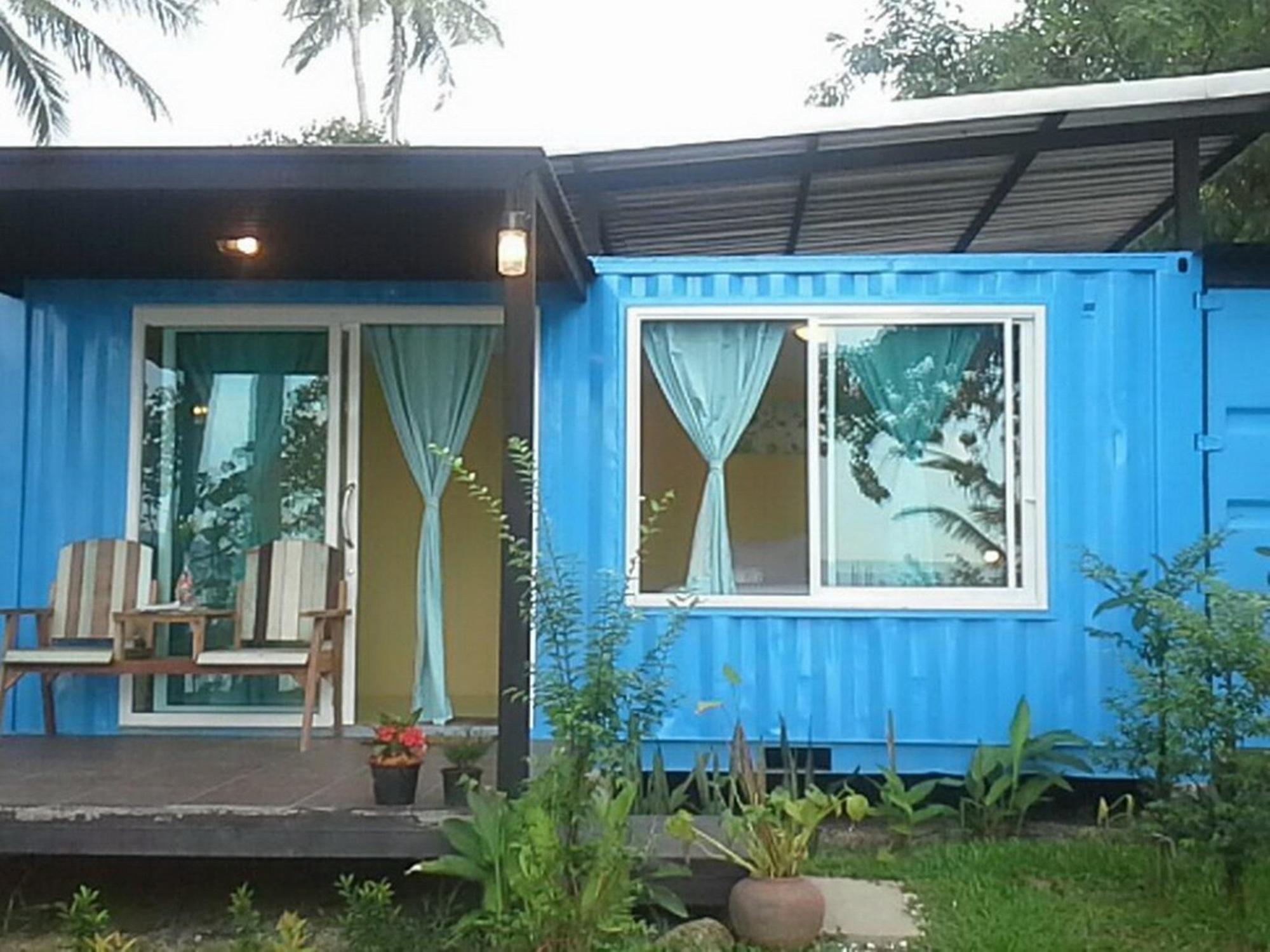 Think & Retro Cafe Lipa Noi Samui Hostel Bagian luar foto