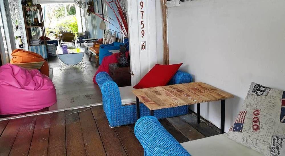 Think & Retro Cafe Lipa Noi Samui Hostel Bagian luar foto