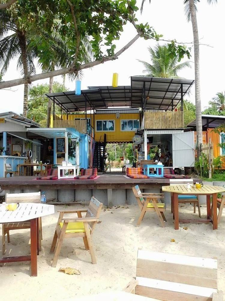 Think & Retro Cafe Lipa Noi Samui Hostel Bagian luar foto